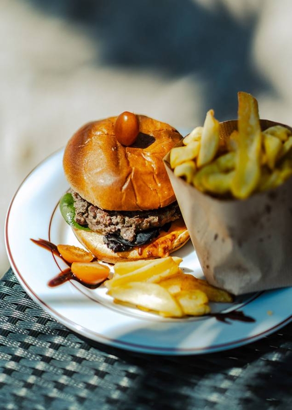 Le restaurant - Zanzibar - Restaurant Carry le rouet plage - Meilleur Restaurant Sausset les Pins